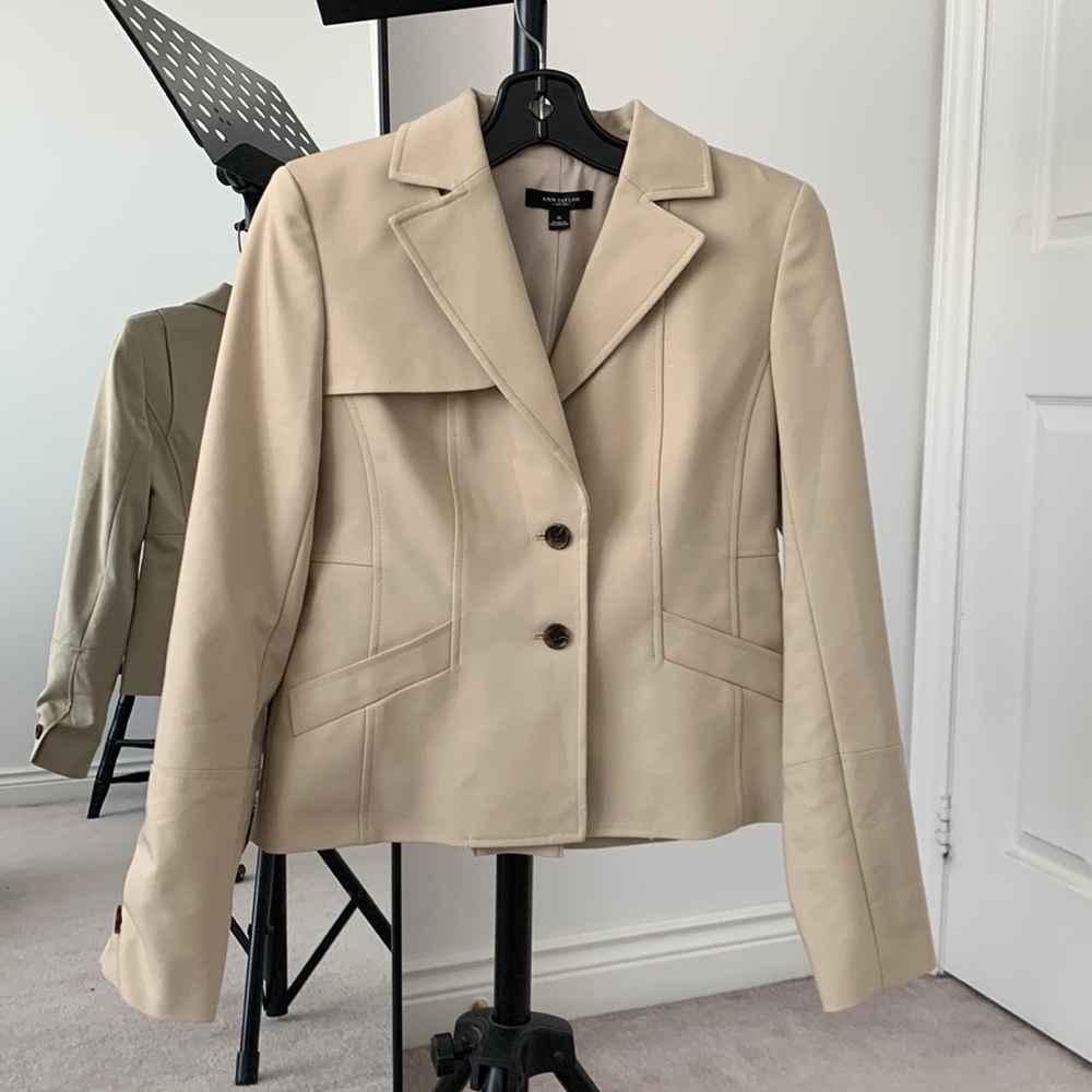Ann Taylor Blazer